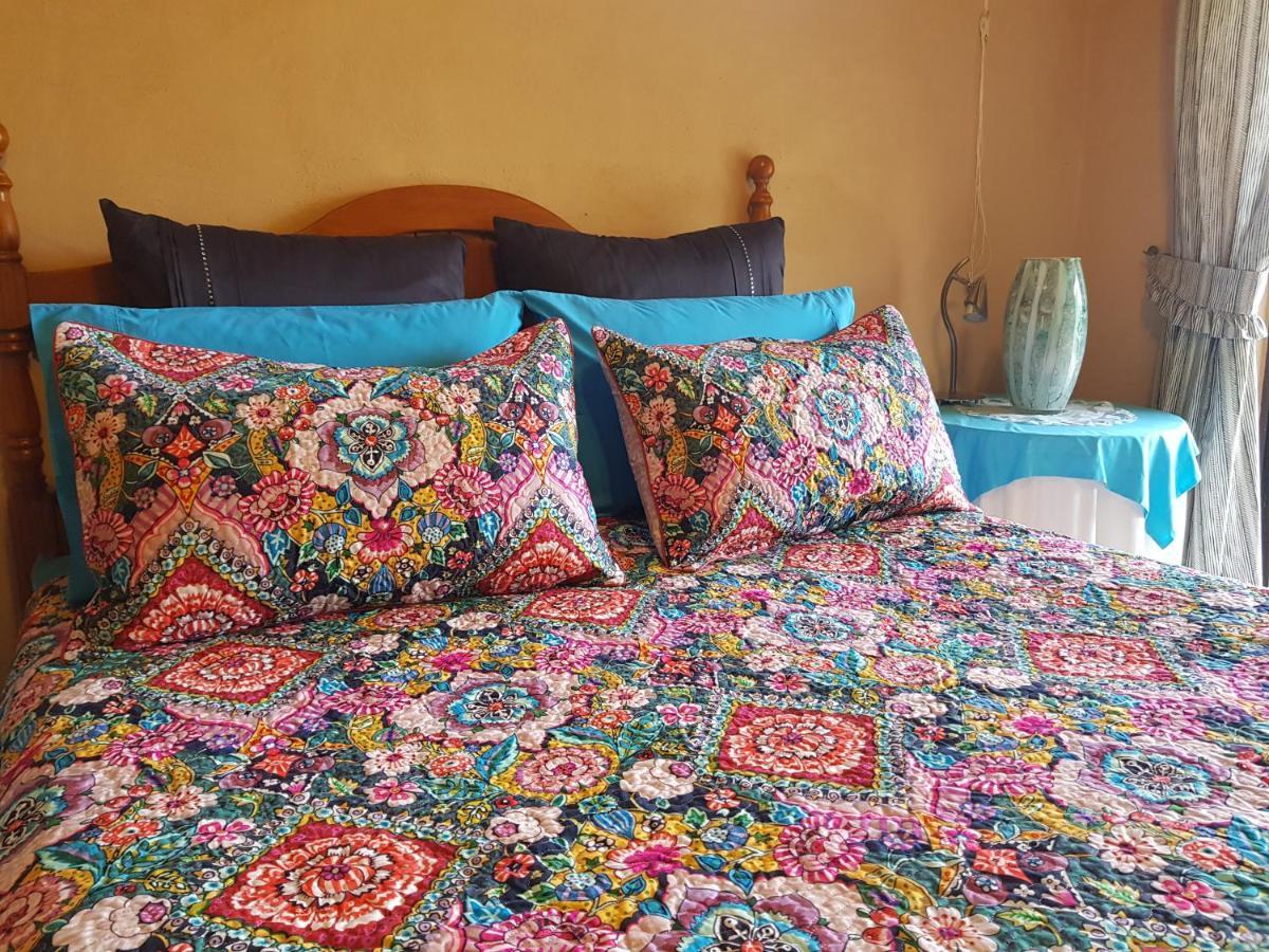 Mapleton Peaceful Provence BnB Cameră foto